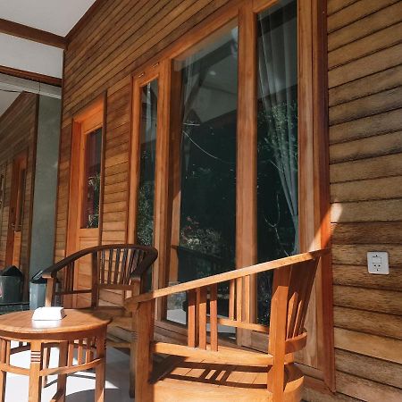 Klotok Home Stay Nusa Batununggul Zewnętrze zdjęcie